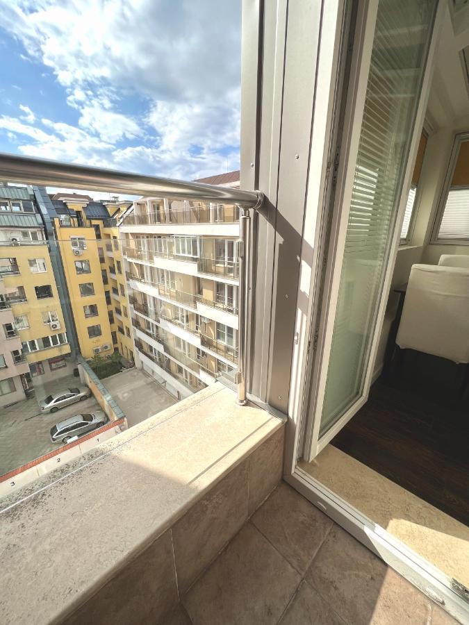 Unique Luxurious Jacuzzi Penthouse Duplex In City Center! 2 Baths! Free Parking! Sofia Exterior foto